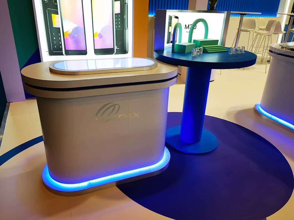 Stand PAX : vue d'allée