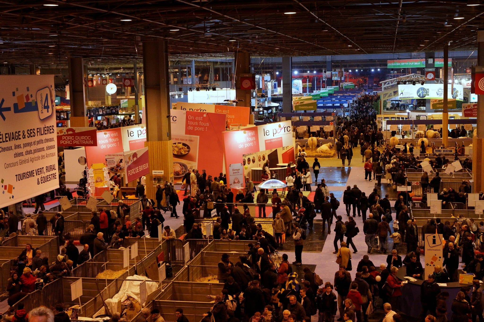 Le pavillon de l'élevage du Salon international de l'agriculture